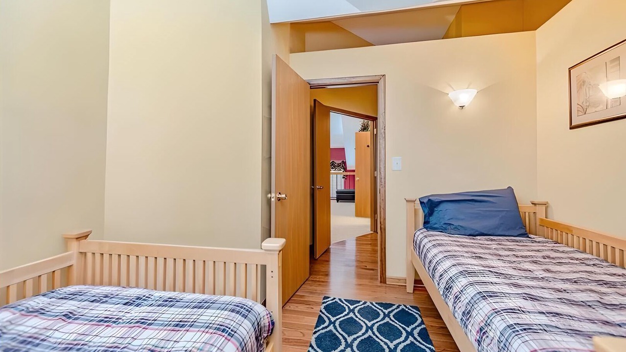 Photo of Bedroom in Seven Springs