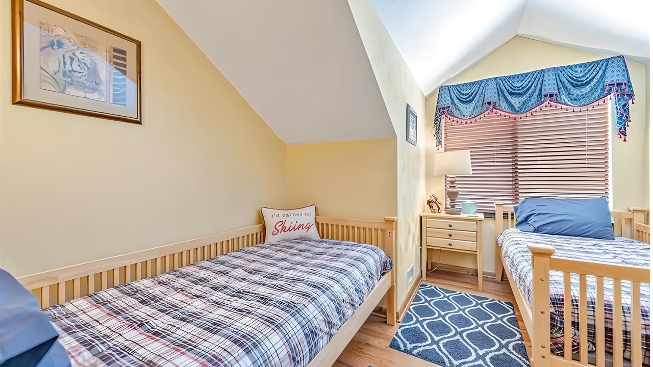 Photo of Bedroom in Seven Springs
