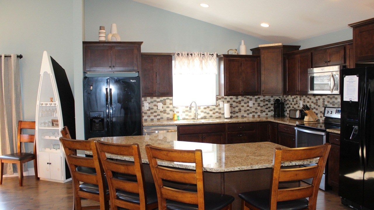 Photo of Kitchen in Lakeside Estates