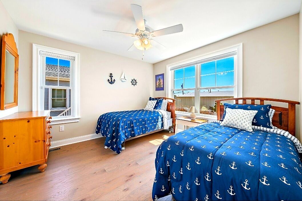 Photo of Bedroom in Beach Haven Crest