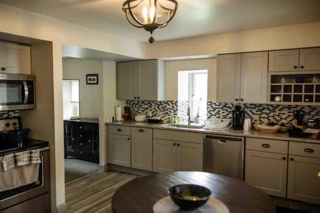 Photo of Kitchen in Zionhill