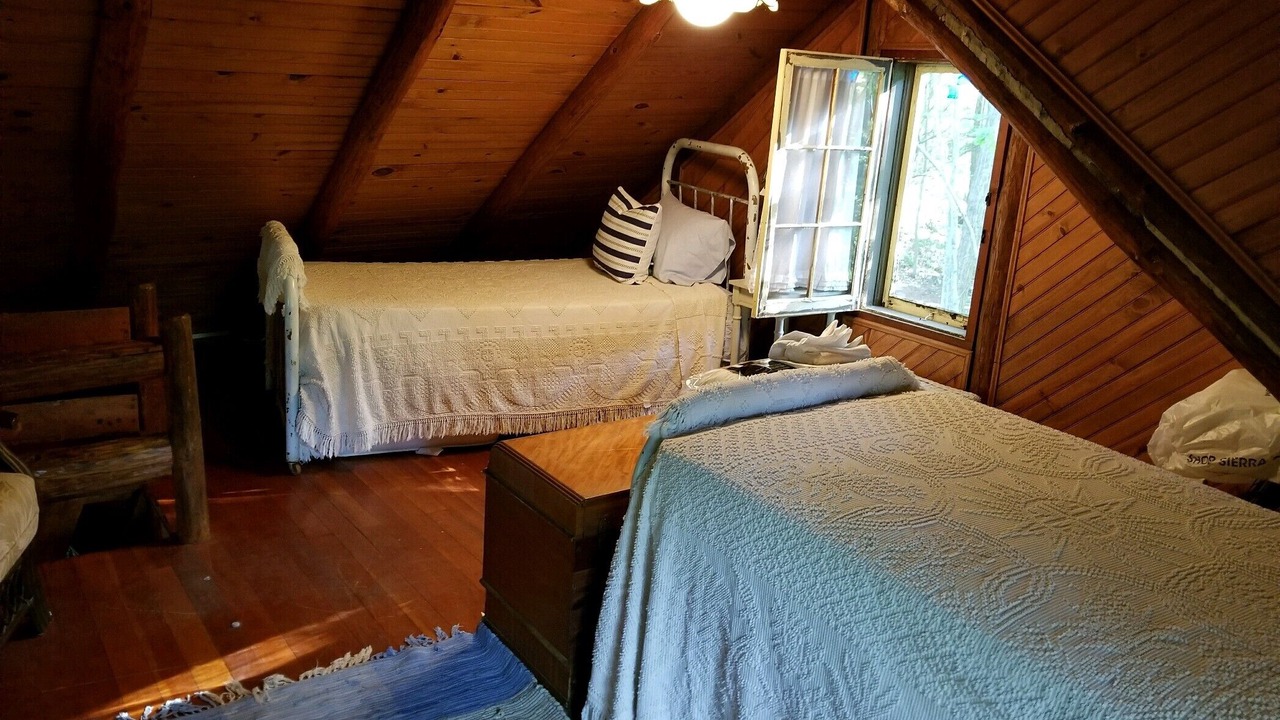 Photo of Bedroom in Hewitt