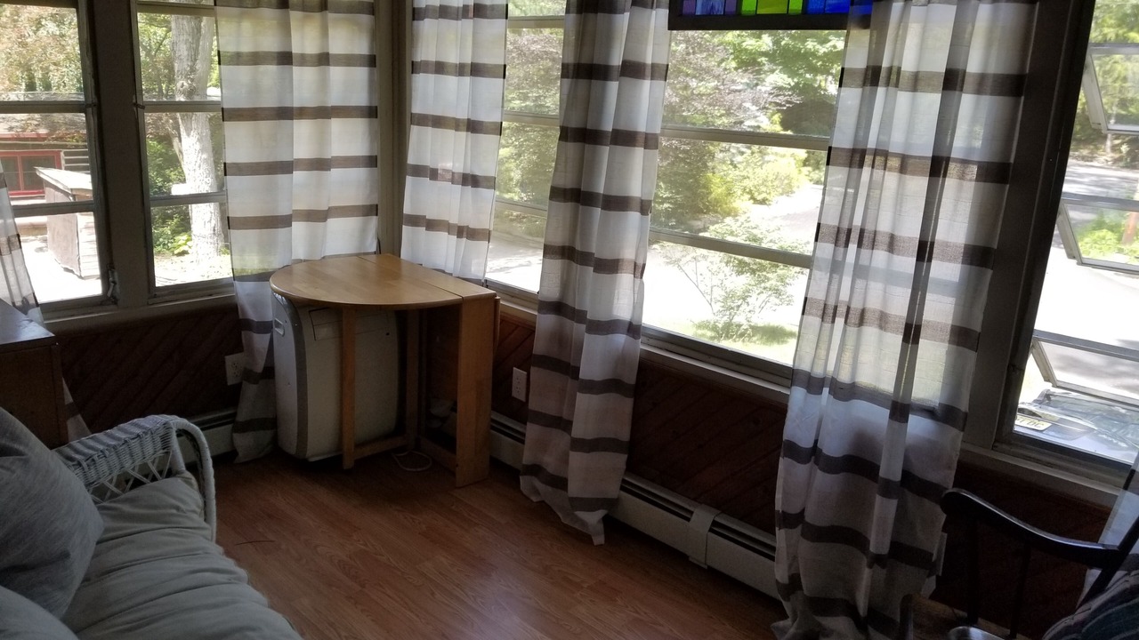 Photo of Livingroom in Hewitt