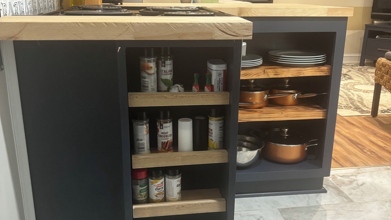 Photo of Kitchen in Arbutus