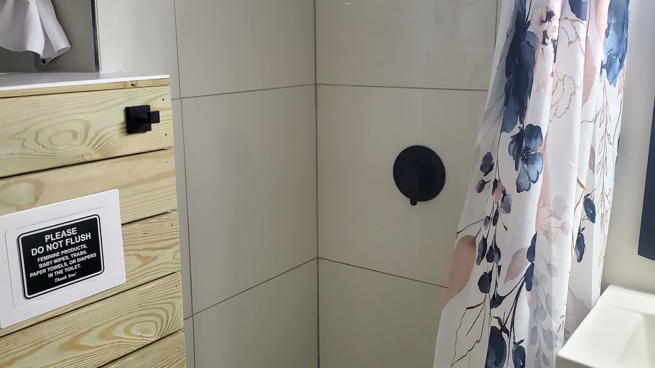 Photo of Bathroom in Arbutus