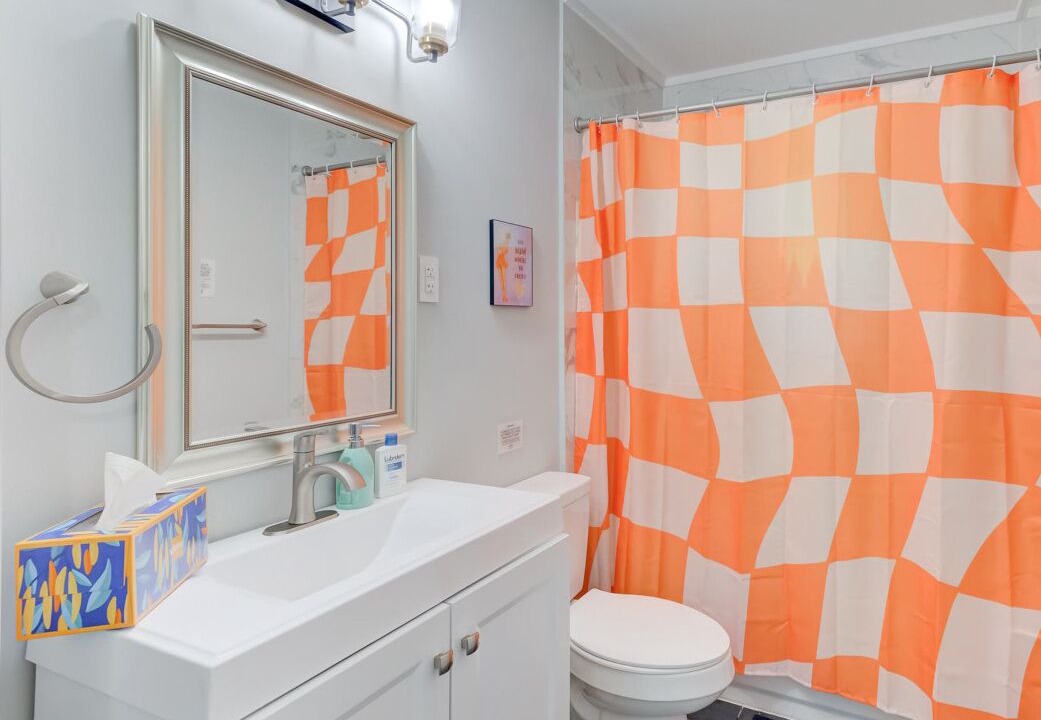 Photo of Bathroom in Downtown Memphis