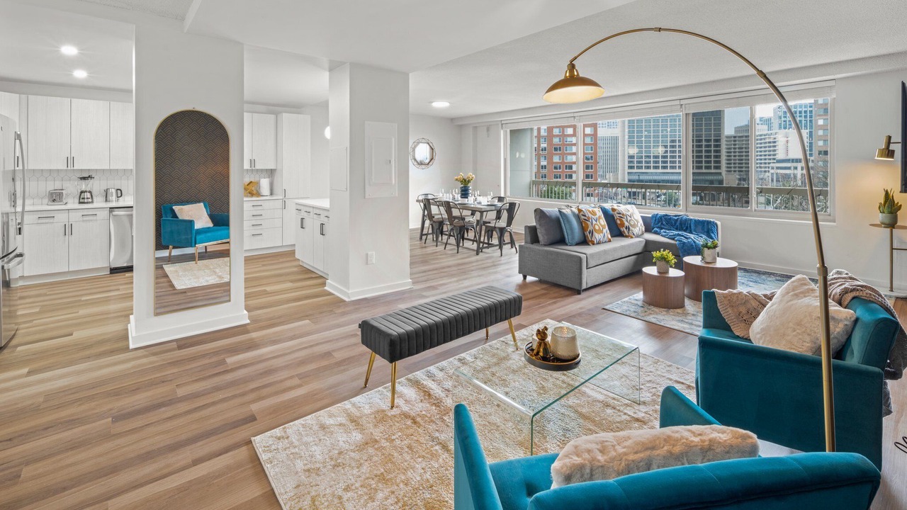 Photo of Livingroom in Aurora Highlands