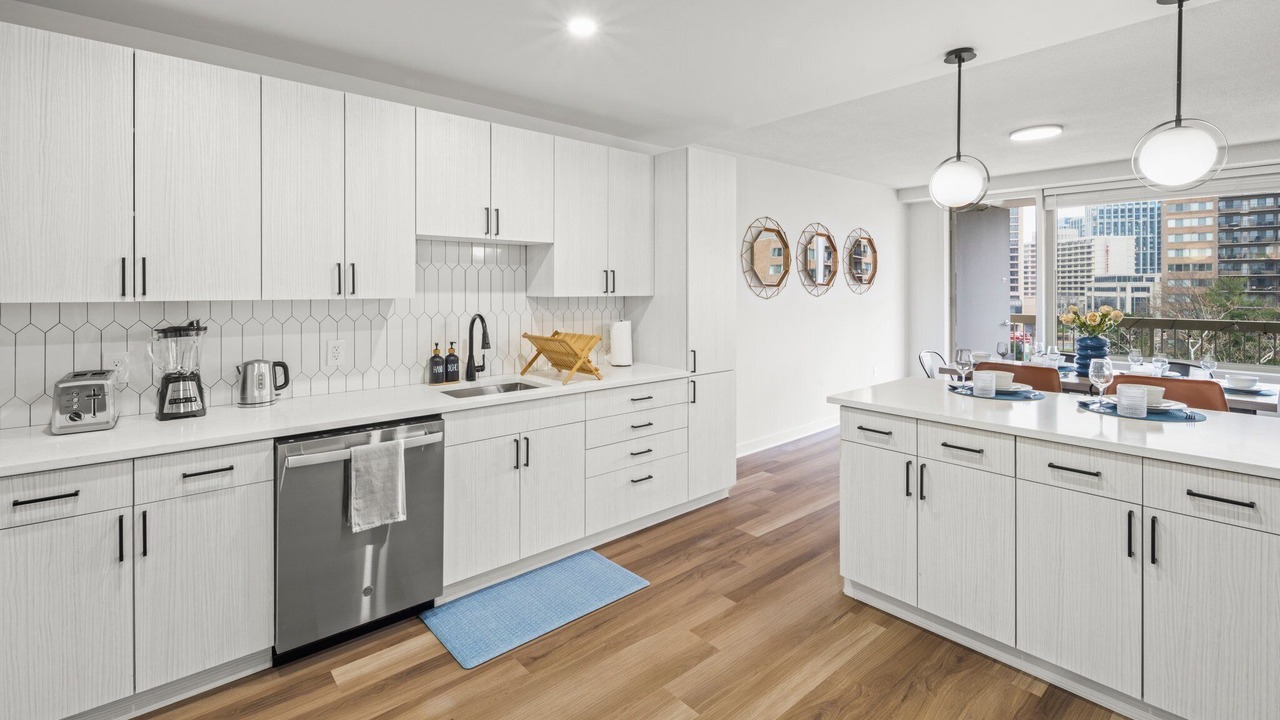 Photo of Kitchen in Aurora Highlands