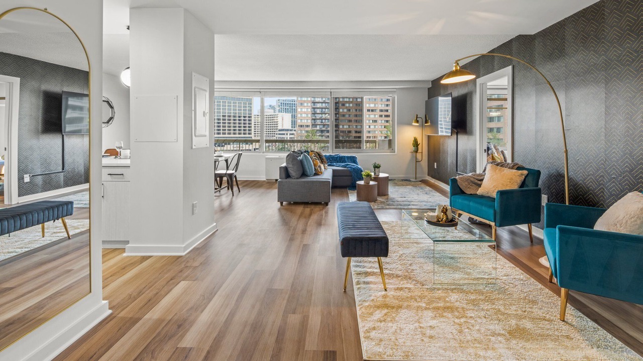 Photo of Livingroom in Aurora Highlands