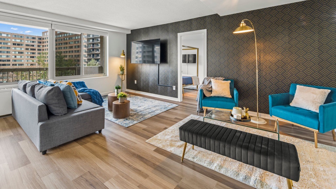 Photo of Livingroom in Aurora Highlands