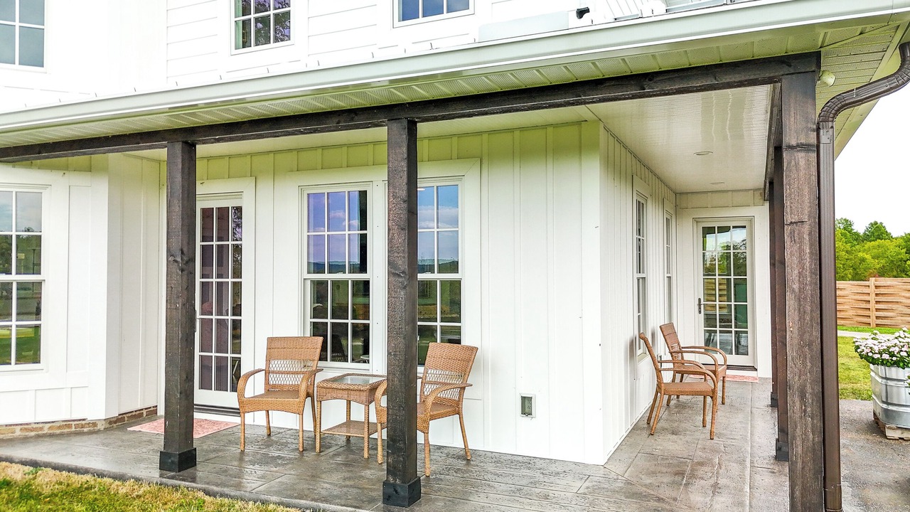 Photo of Patio Balcony in Peninsula