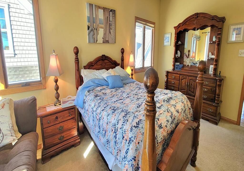 Photo of Bedroom in Townsend's Inlet