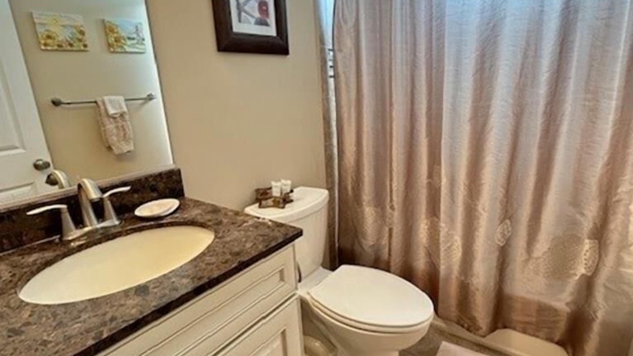 Photo of Bathroom in Townsend's Inlet