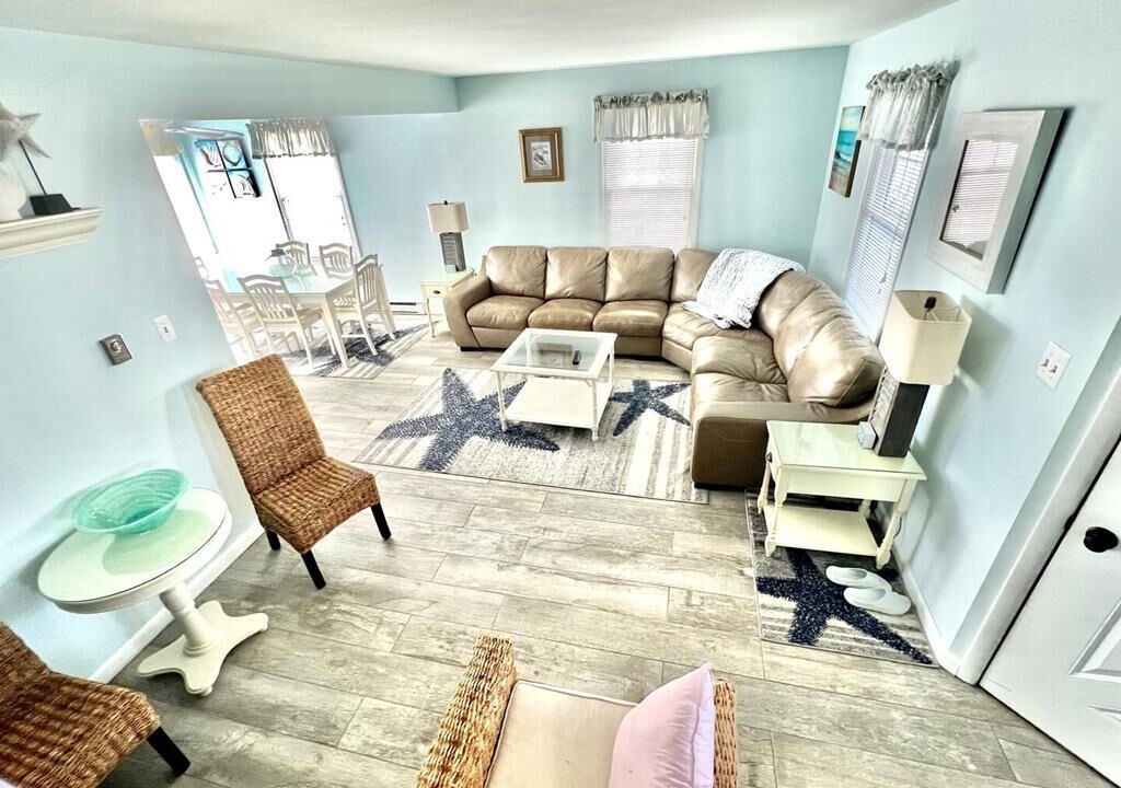 Photo of Livingroom in Townsend's Inlet