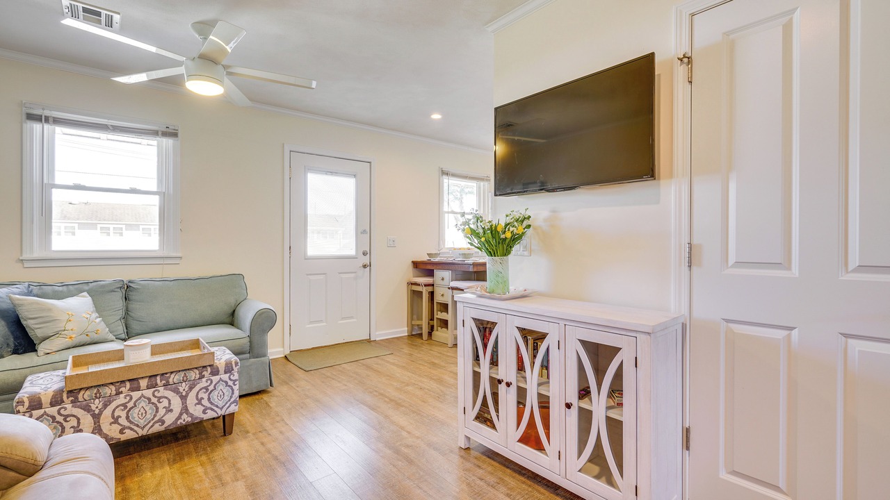 Photo of Livingroom in Lavallette
