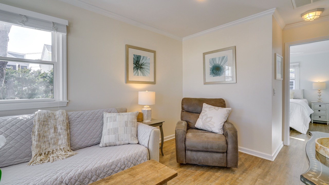 Photo of Livingroom in Lavallette
