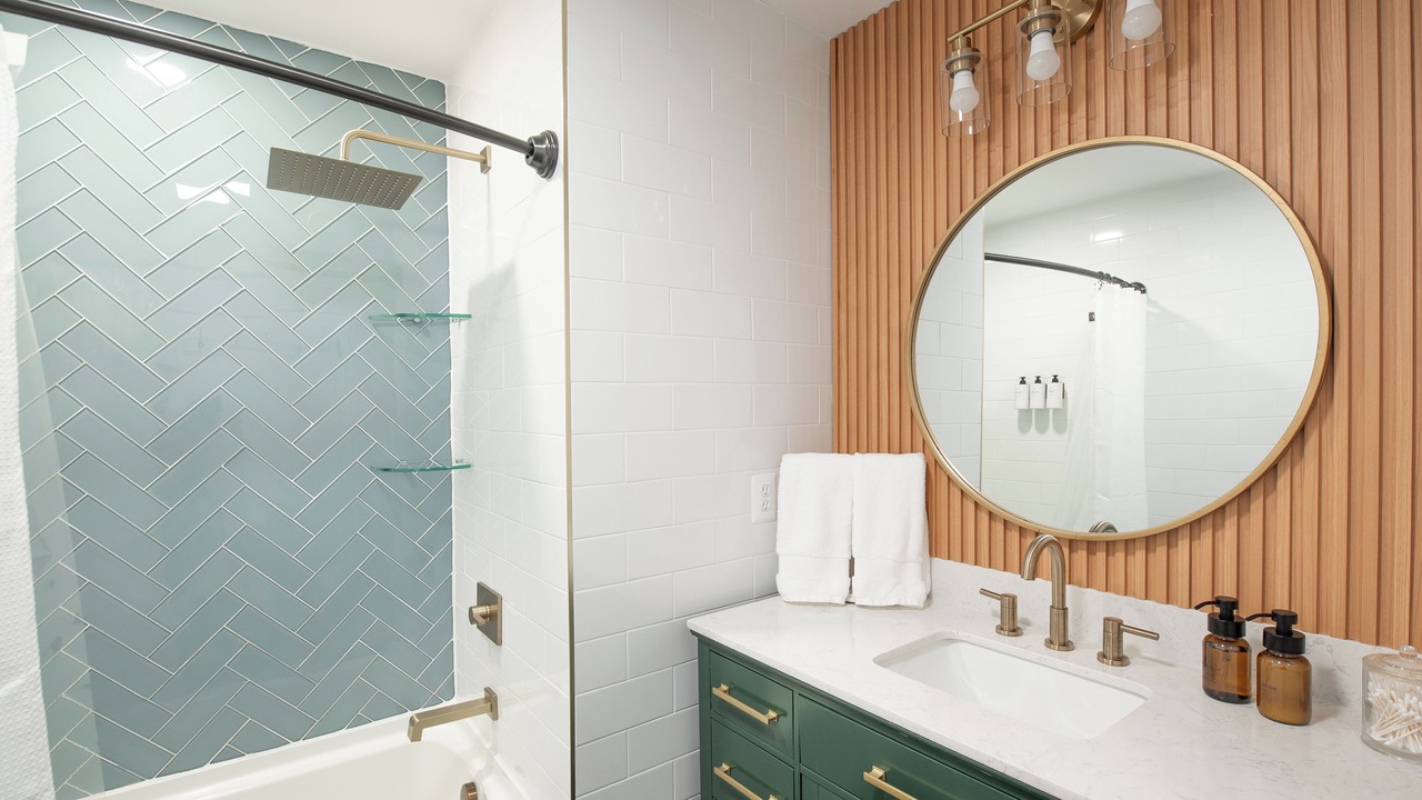Photo of Bathroom in Bluemont