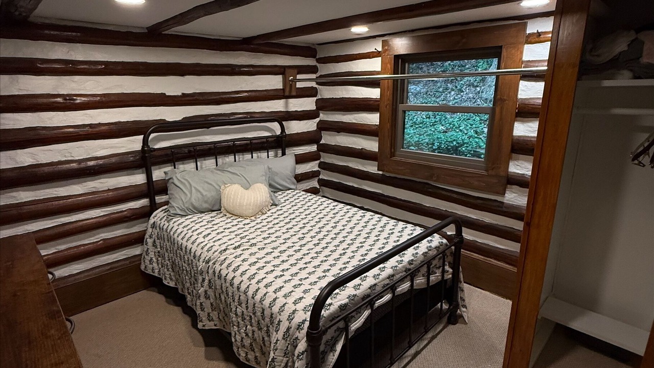 Photo of Bedroom in Fort Hancock