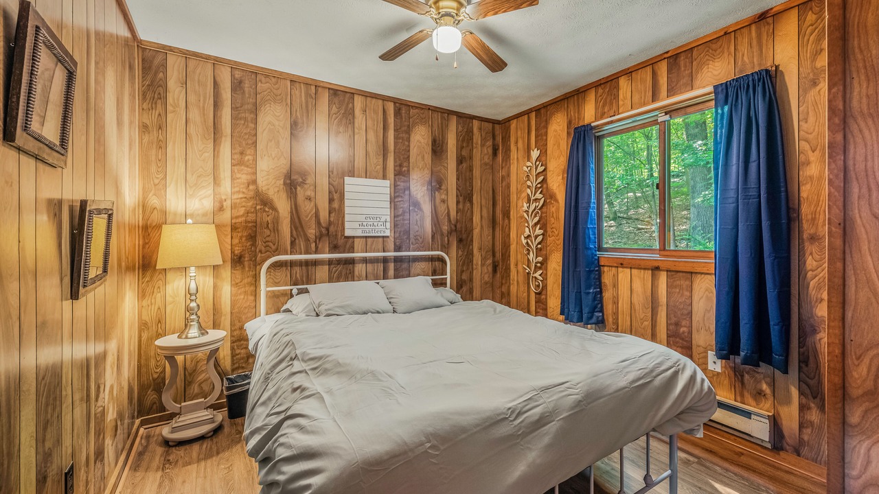 Photo of Bedroom in Bushkill