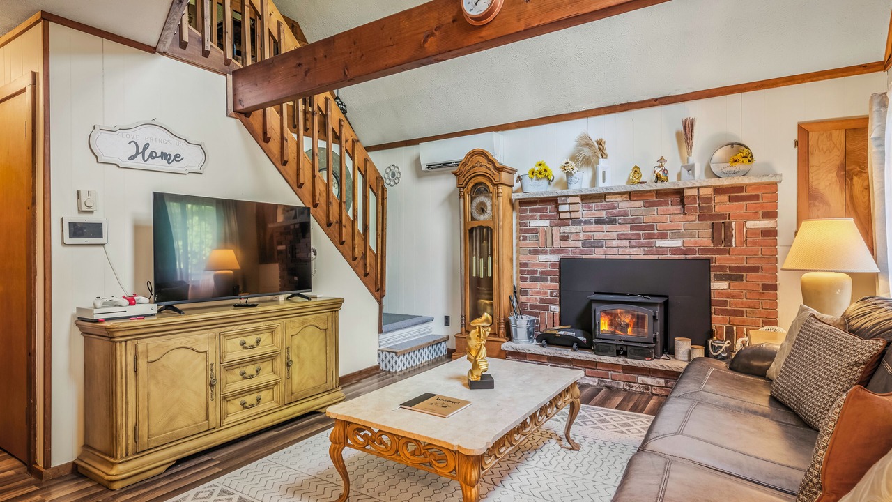 Photo of Livingroom in Bushkill