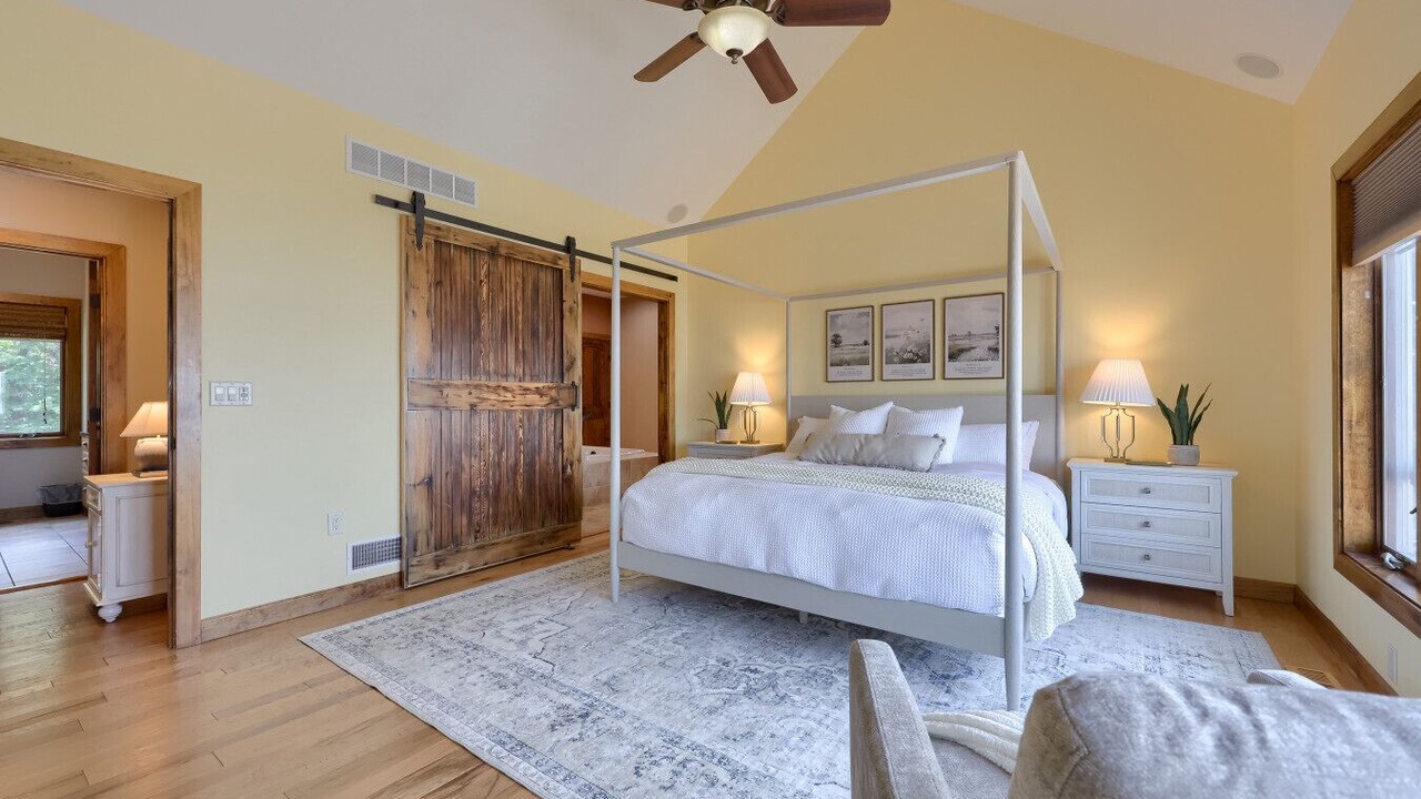 Photo of Bedroom in Earlville