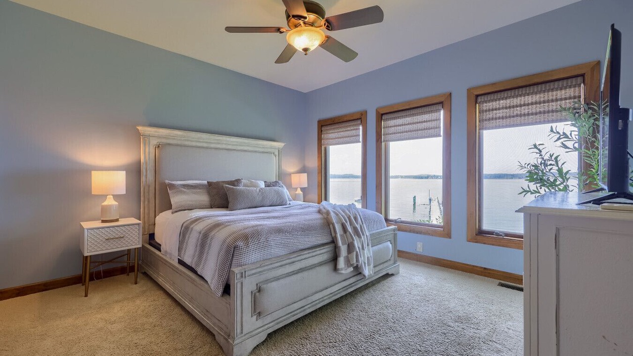 Photo of Bedroom in Earlville