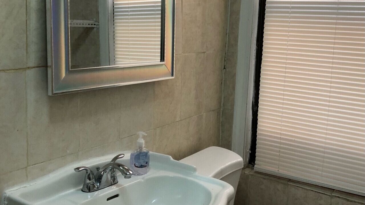 Photo of Bathroom in Weehawken