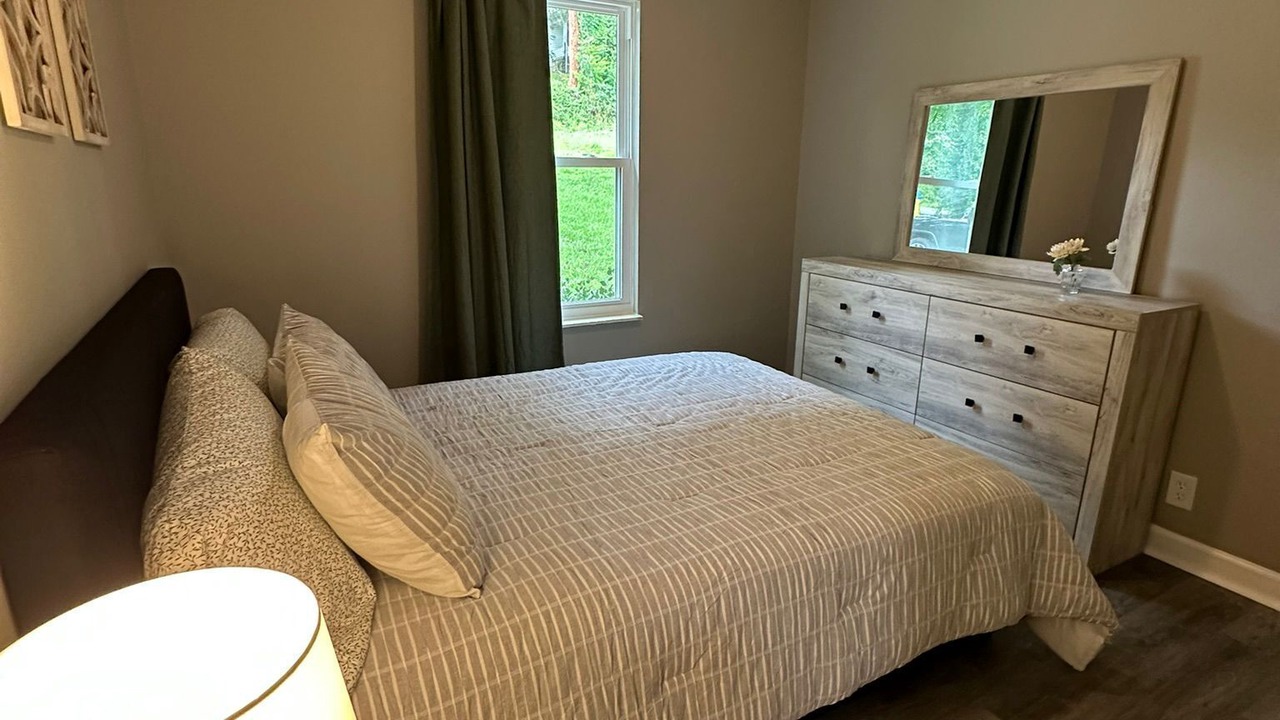 Photo of Bedroom in Knoxville