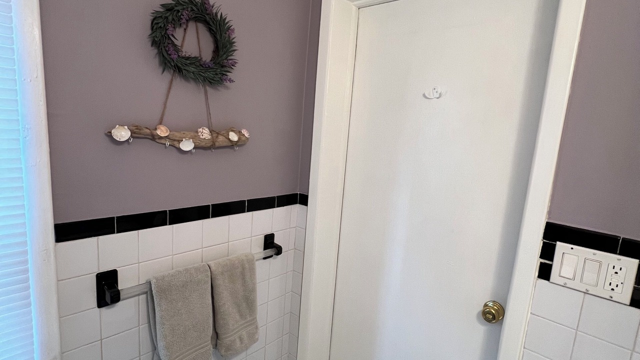 Photo of Bathroom in Ocean Grove