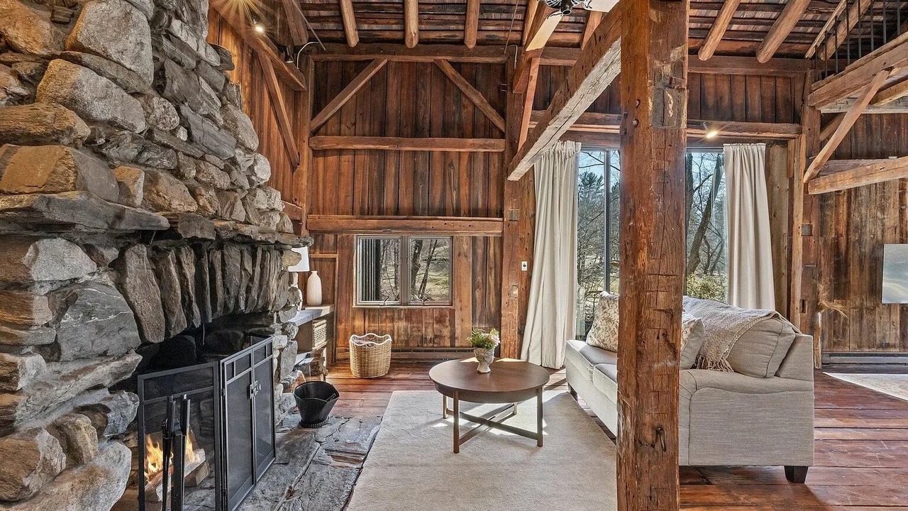 Photo of Livingroom in Mount Kisco
