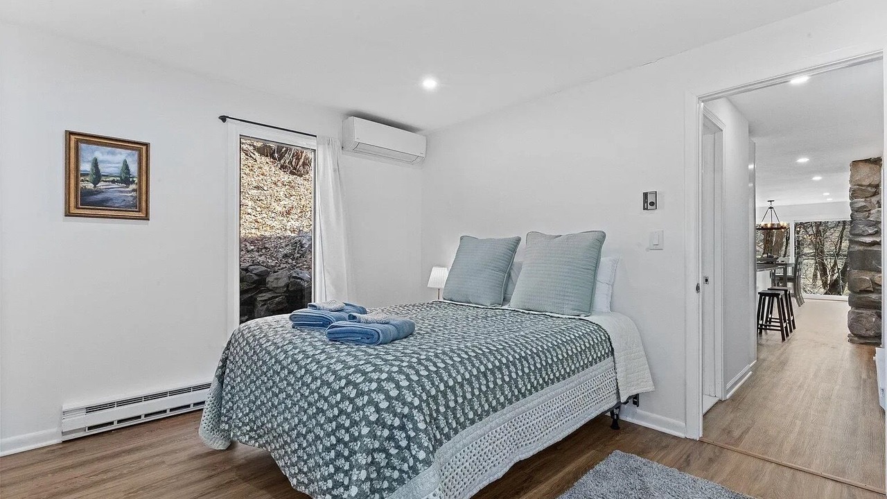 Photo of Bedroom in Mount Kisco