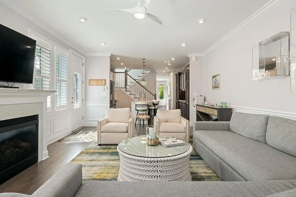 Photo of Livingroom in Margate City