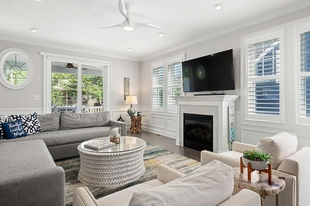 Photo of Livingroom in Margate City