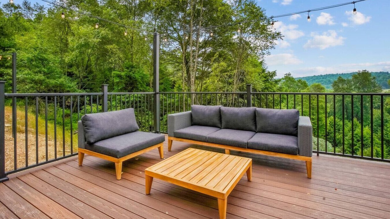 Photo of Outdoor in Shippenville
