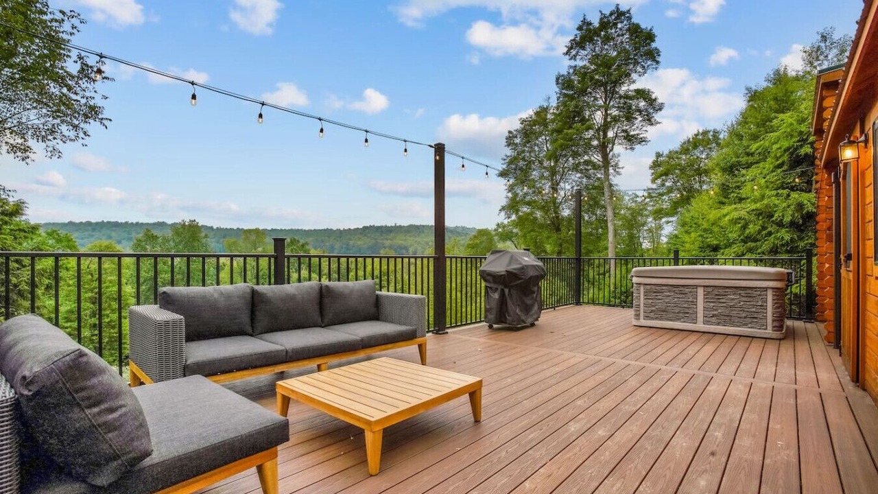 Photo of Patio Balcony in Shippenville