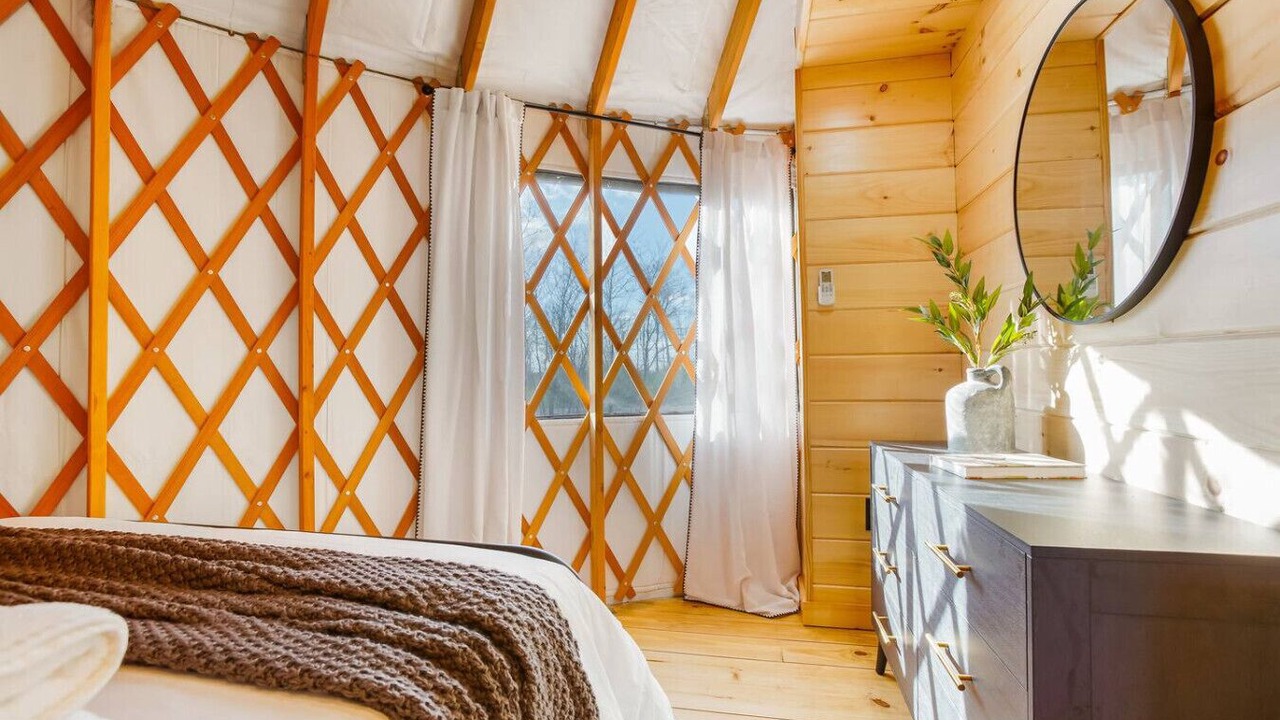 Photo of Bedroom in Knox Dale