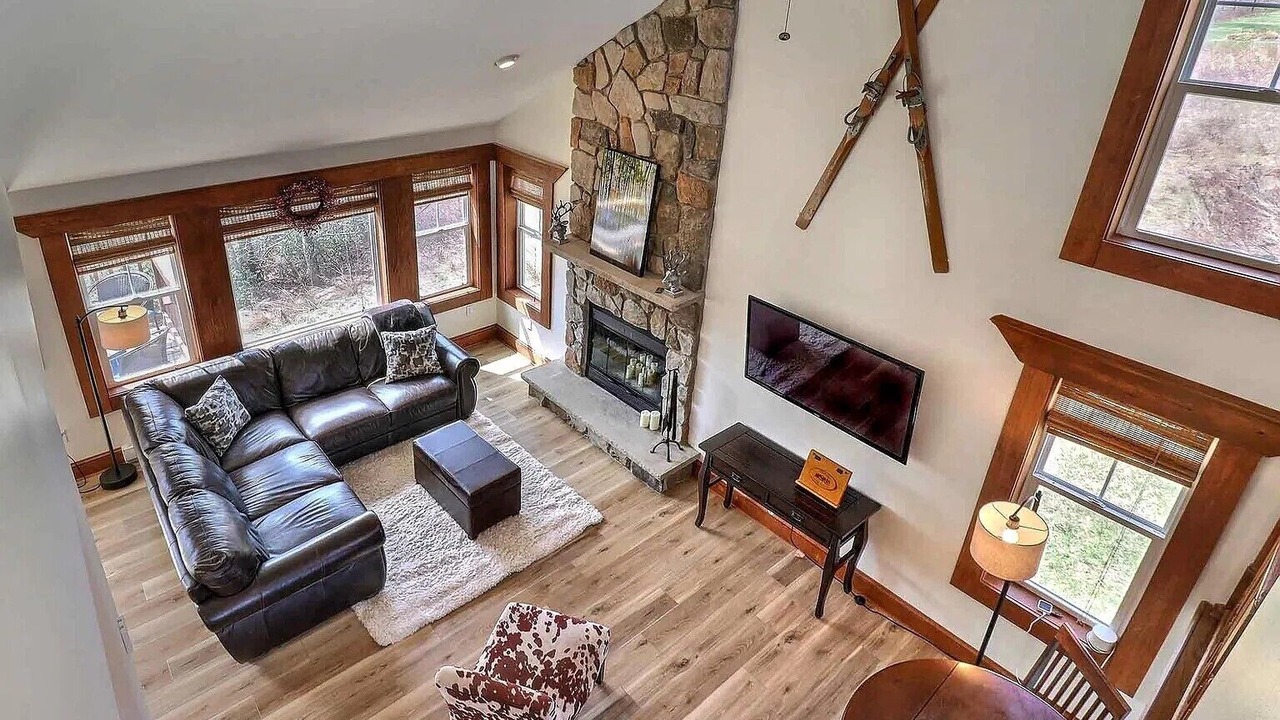 Photo of Livingroom in Tannersville
