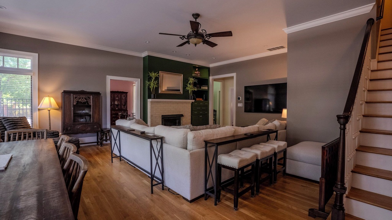 Photo of Livingroom in Southwest Raleigh