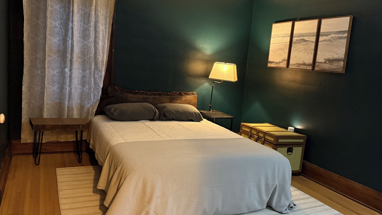 Photo of Bedroom in Warren