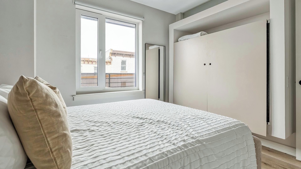 Photo of Bedroom in Norris Square
