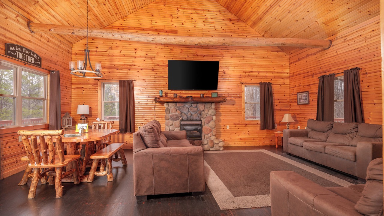 Photo of Livingroom in Creola