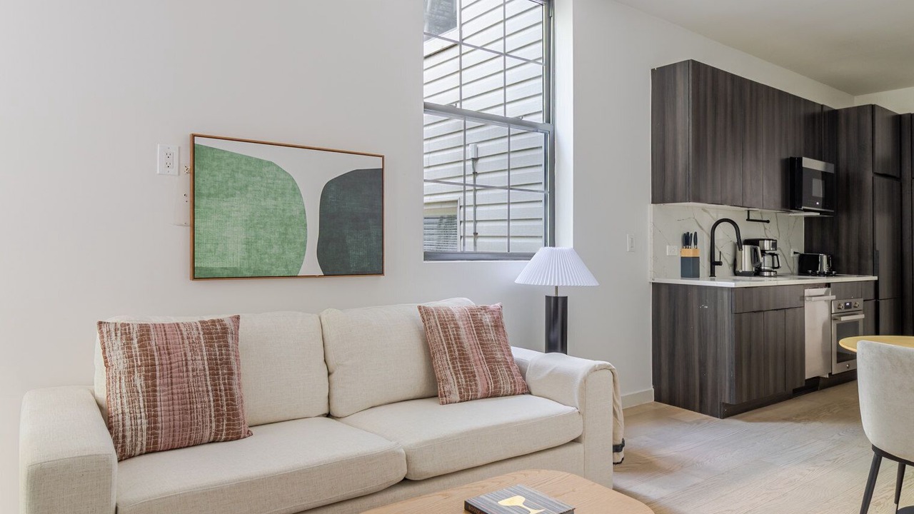 Photo of Livingroom in Greenpoint