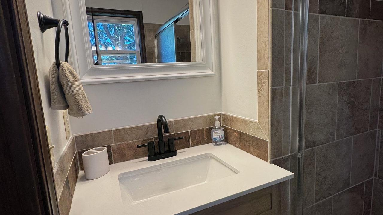 Photo of Bathroom in Pelsor