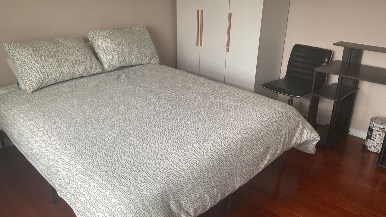 Photo of Bedroom in Flatlands