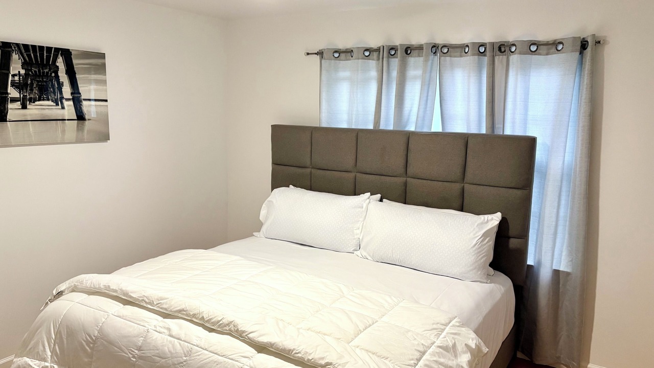 Photo of Bedroom in Forest Hill