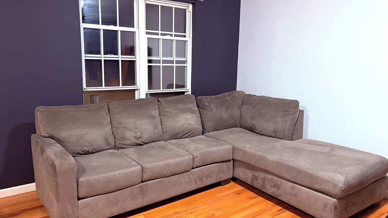 Photo of Livingroom in Forest Hill