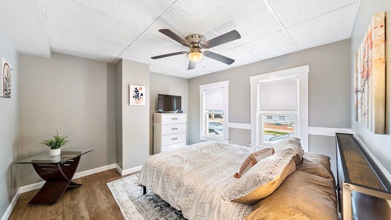 Photo of Bedroom in Lakewood