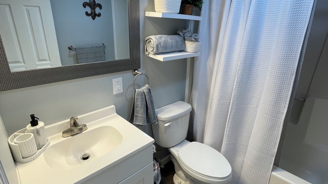 Photo of Bathroom in Claysburg