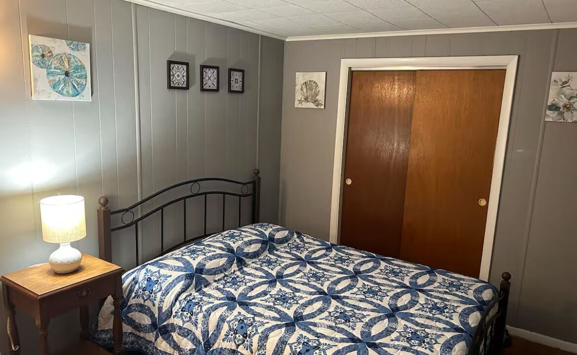 Photo of Bedroom in Coaldale