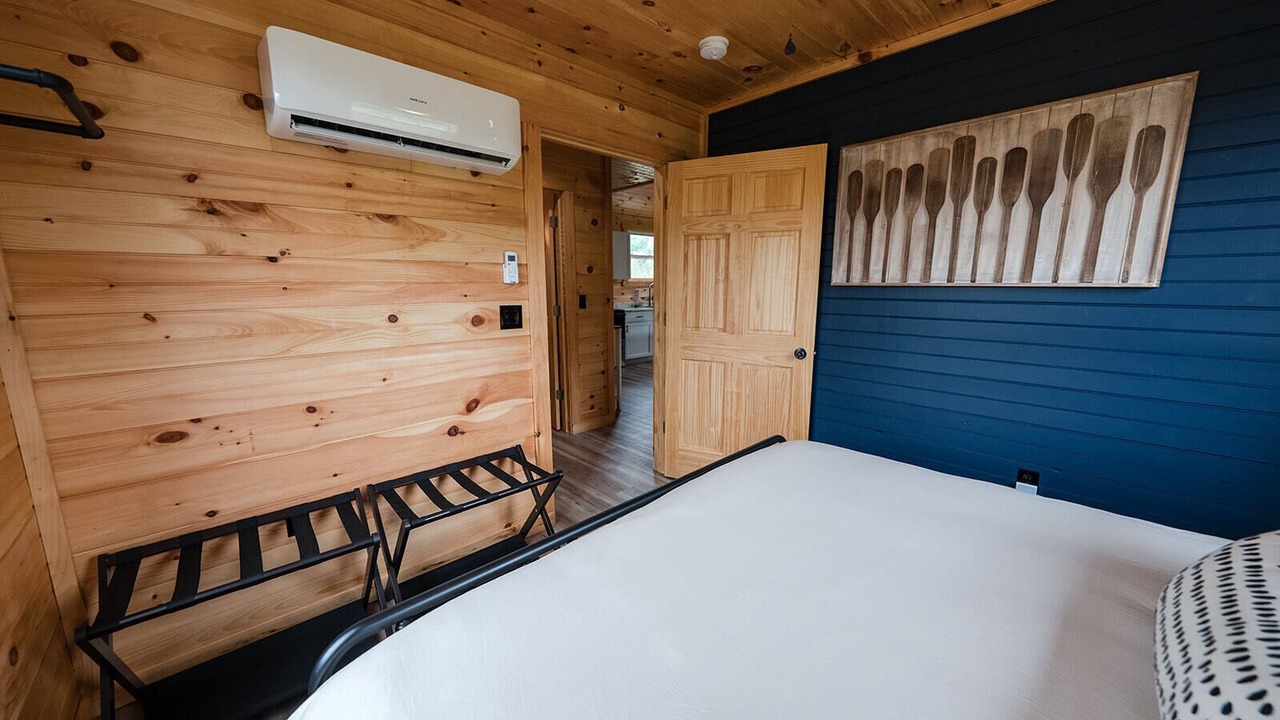 Photo of Bedroom in Jamestown
